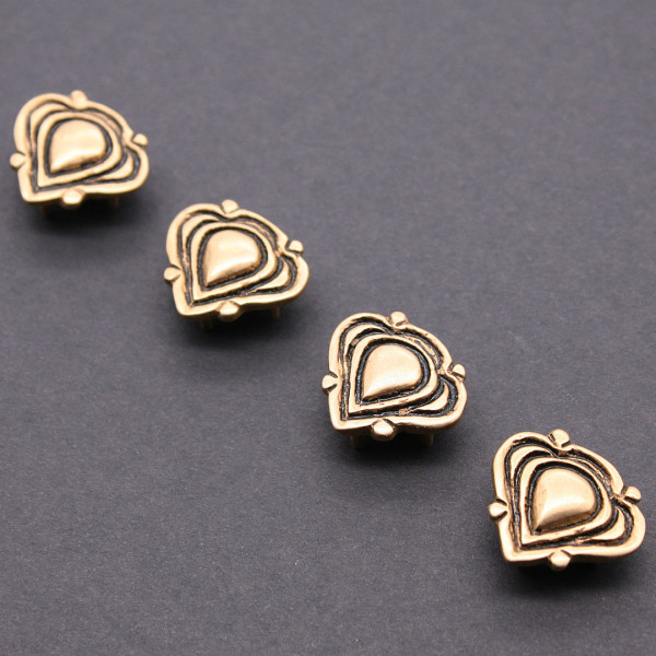 Magyaren Zierbeschlag 1186