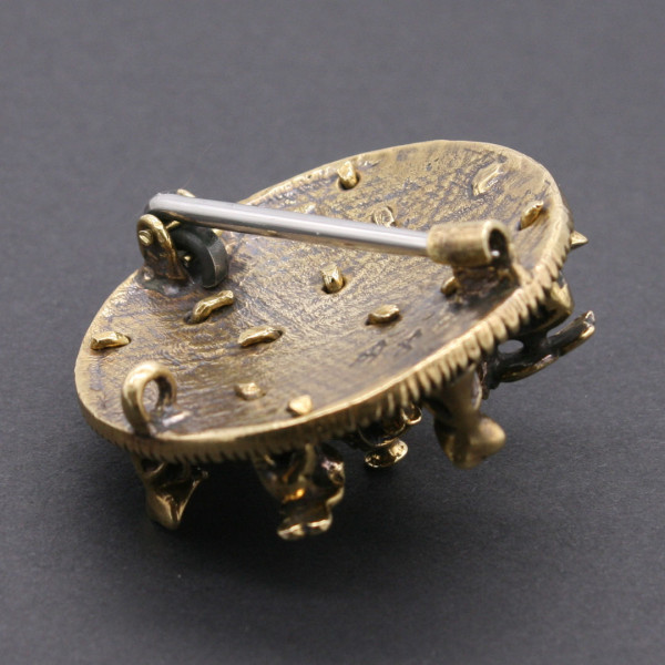 Rückseite Scheibenfibel 3875