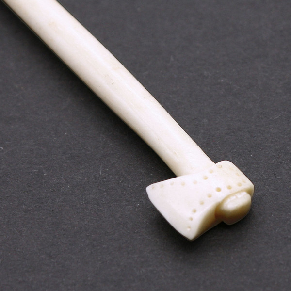 Wikinger Haarnadel Axtform Bein 0935