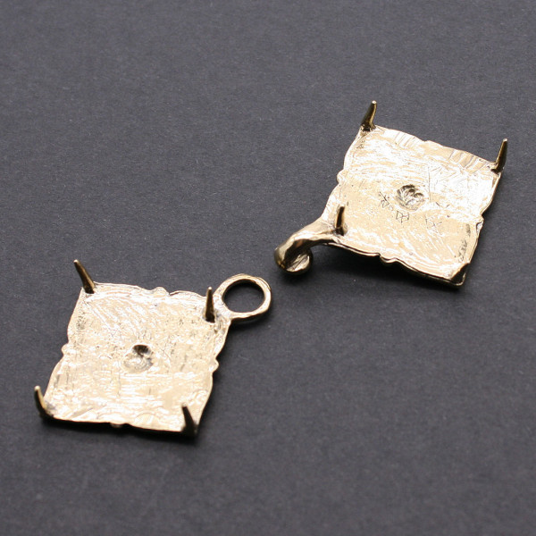 Rückseite Schliessen 0908