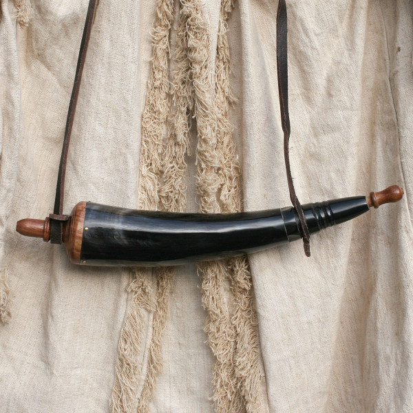 Pulverhorn Bild 5 3720