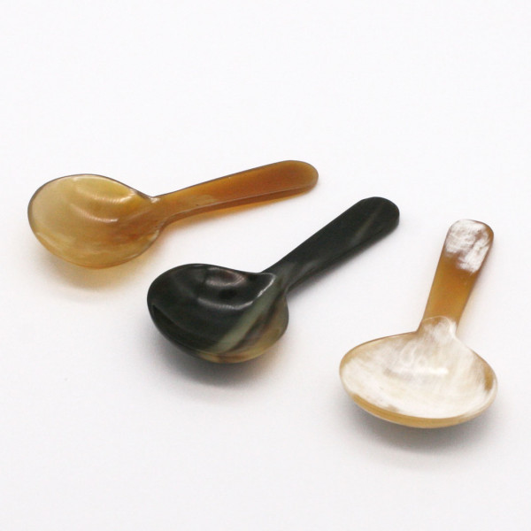 Kleiner Hornlöffel rund 3863