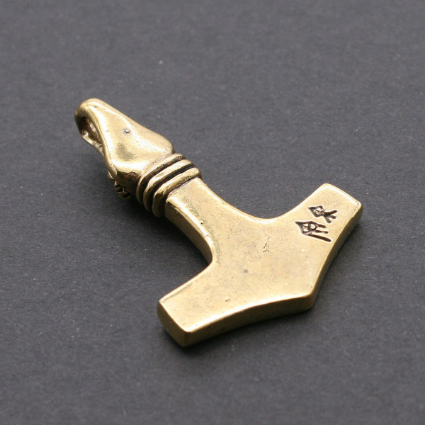 Rückseite Thorhammer 3648