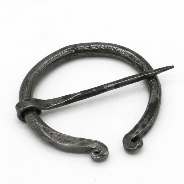 Geschmiedete Ringfibel 0762