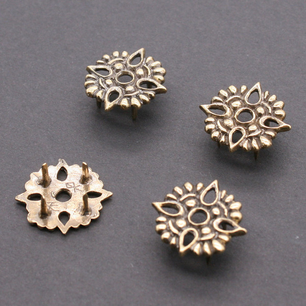 Ungarische Tarsoly Taschenbeschläge 3864