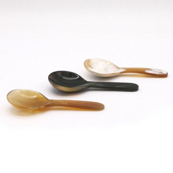 Kleiner Löffel aus Rinderhorn 3863