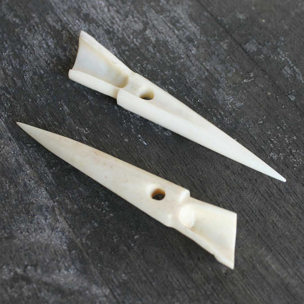0679 Harpunenspitze aus Bein