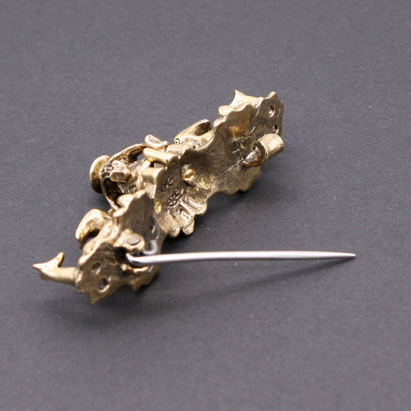 Unterseite Gleicharmfibel 3878