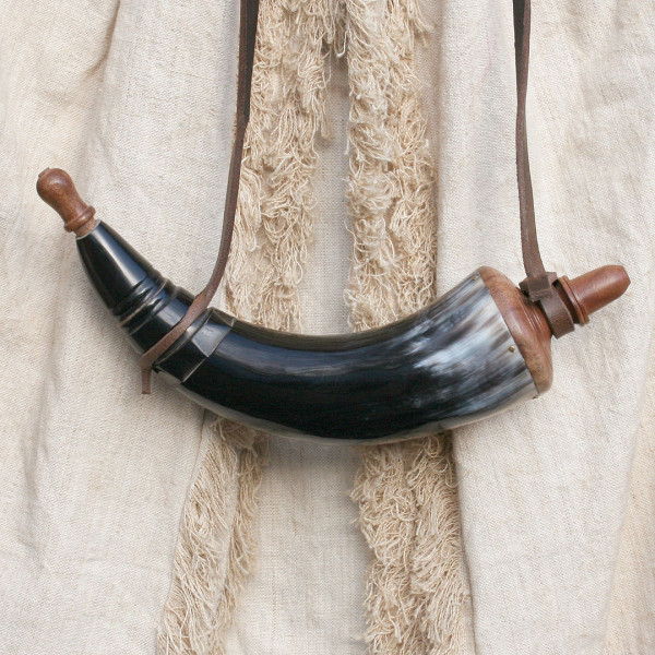 Pulverhorn Bild 7 3720